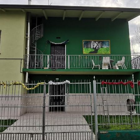 Villa Pertini Appartamento Primo Piano Nel Parco Oglio Sud Canneto sull'Oglio Exteriér fotografie